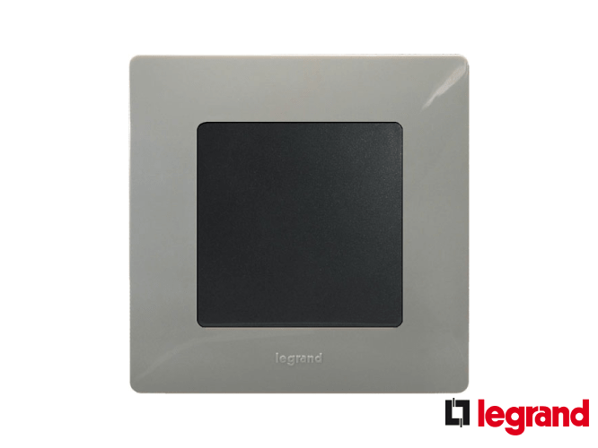 Електрофурнітура Legrand Etika