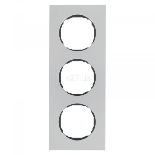 Рамка 3 поста Berker 10132614 R.8