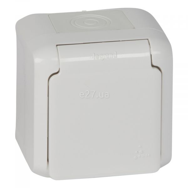 Розетка 220В Legrand 782373 Quteo IP44