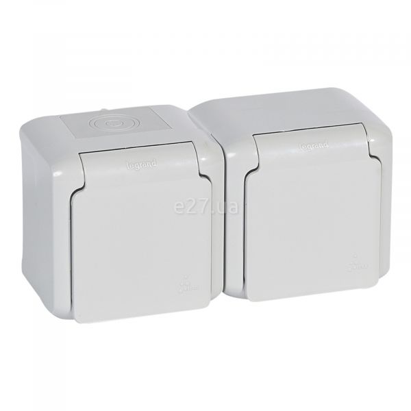 Розетка 220В Legrand 782394 Quteo IP44