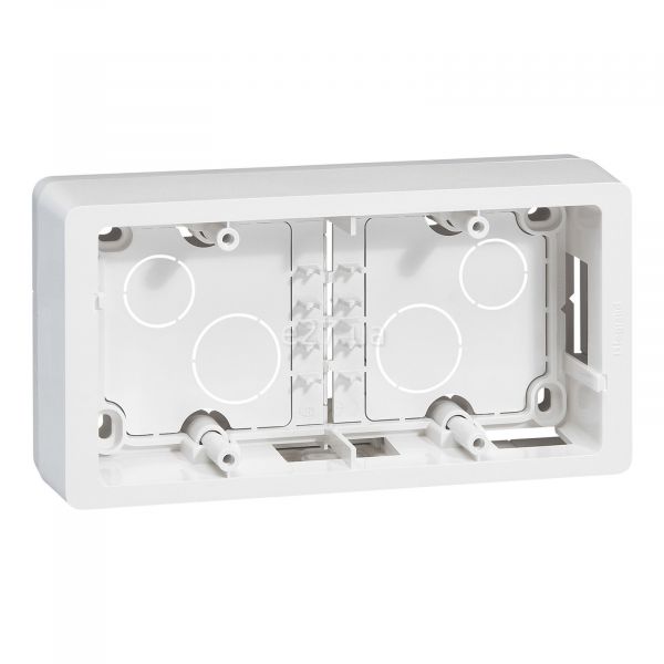 Монтажная коробка Legrand 80242 Celiane