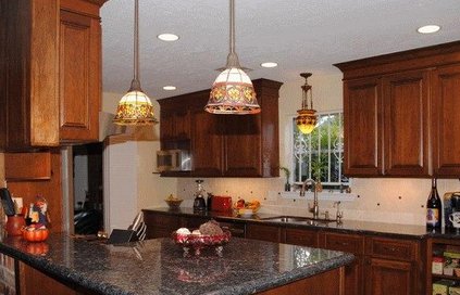 Подвесы в стиле Тиффани .