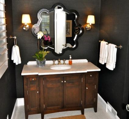 Закрытые бра в ванной