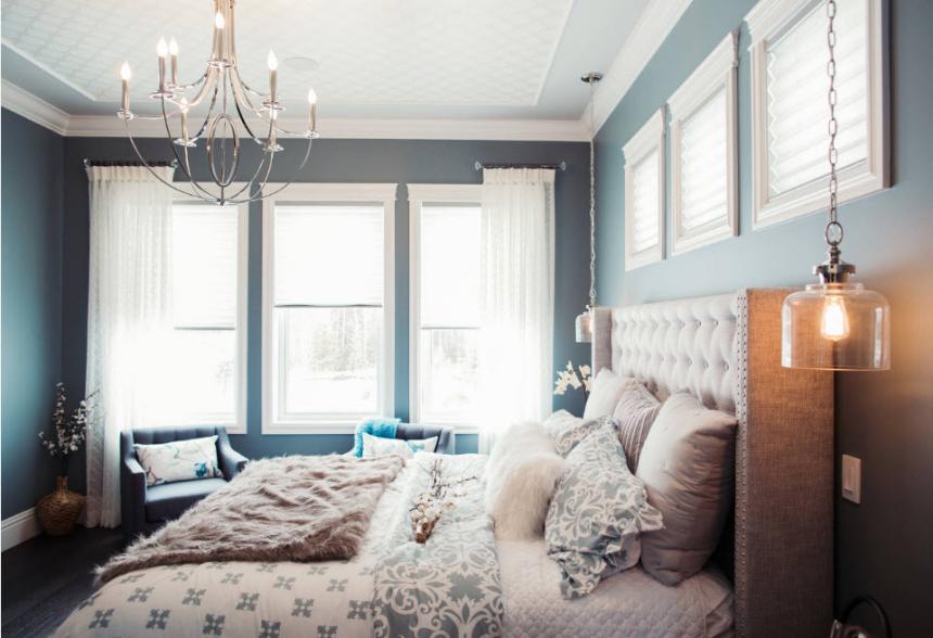 Стеля в спальні площею 16 кв м